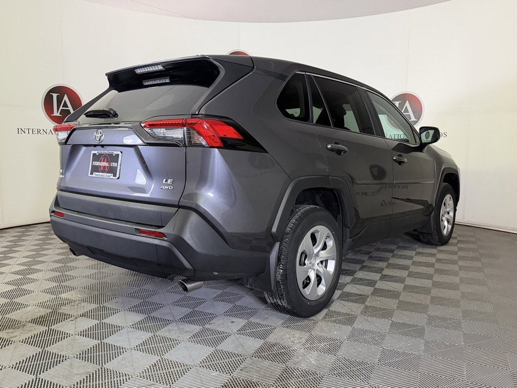 Used 2023 Toyota RAV4 LE image 8