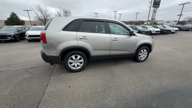 Used 2012 Kia Sorento LX image 9