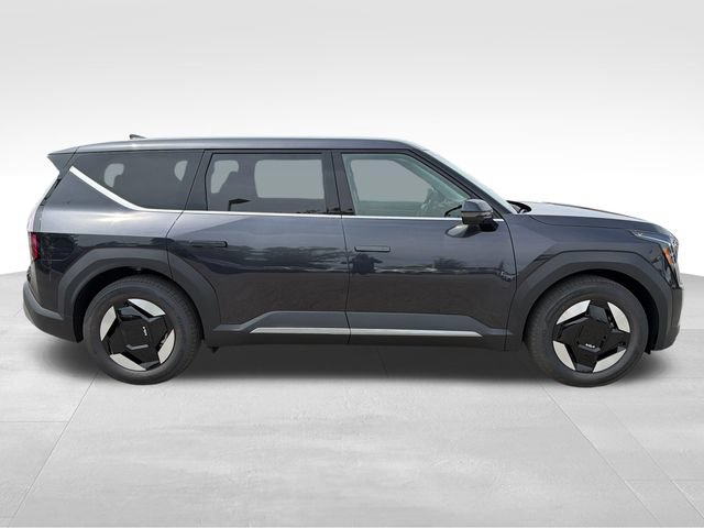 New 2026 Kia EV9 Light RWD image 8