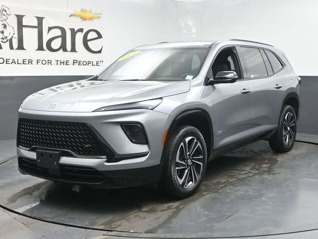 Used 2025 Buick Enclave Sport Touring FWD image 36