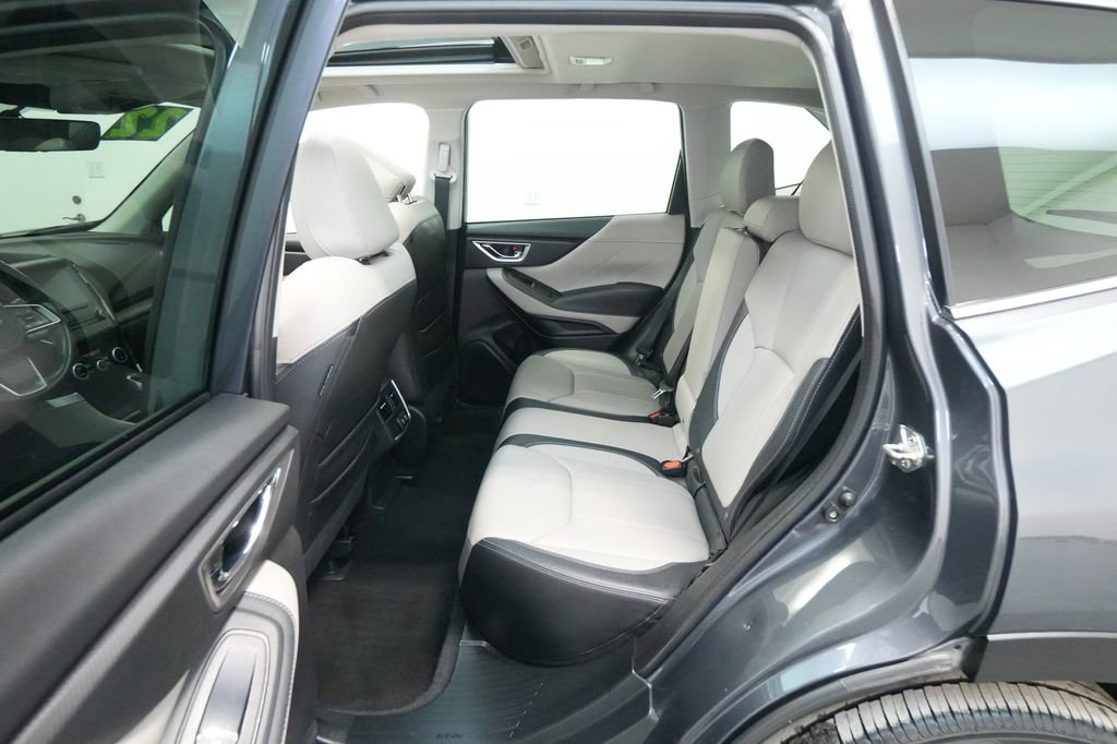 Used 2022 Subaru Forester Limited image 20