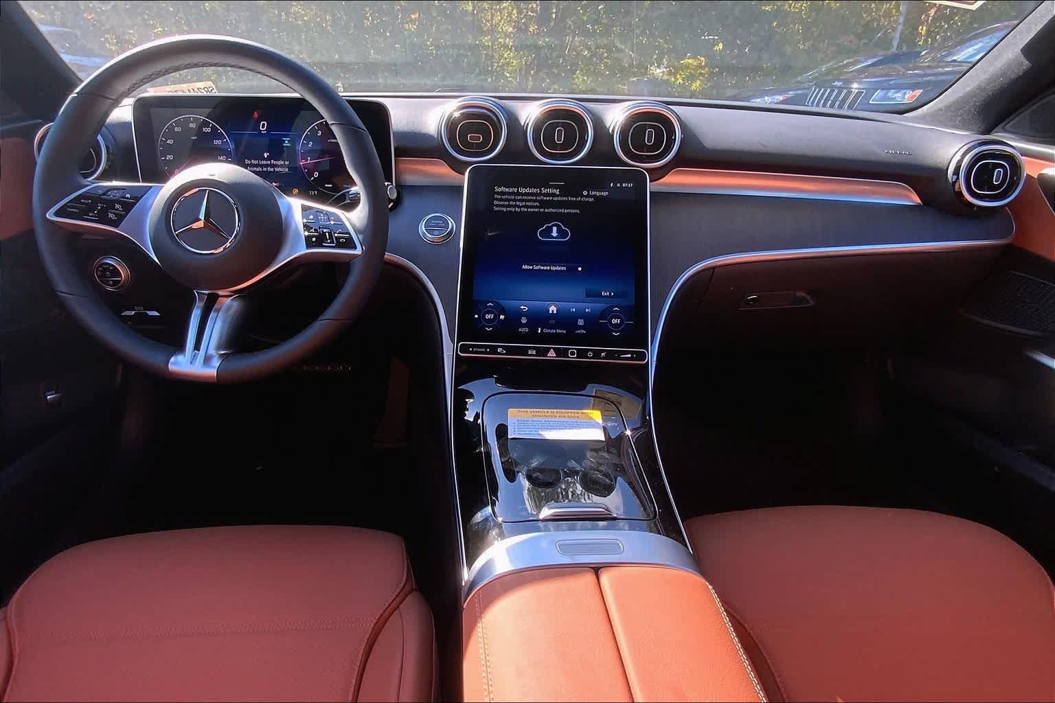 Certified 2025 Mercedes-Benz C 300 4MATIC Sedan image 8