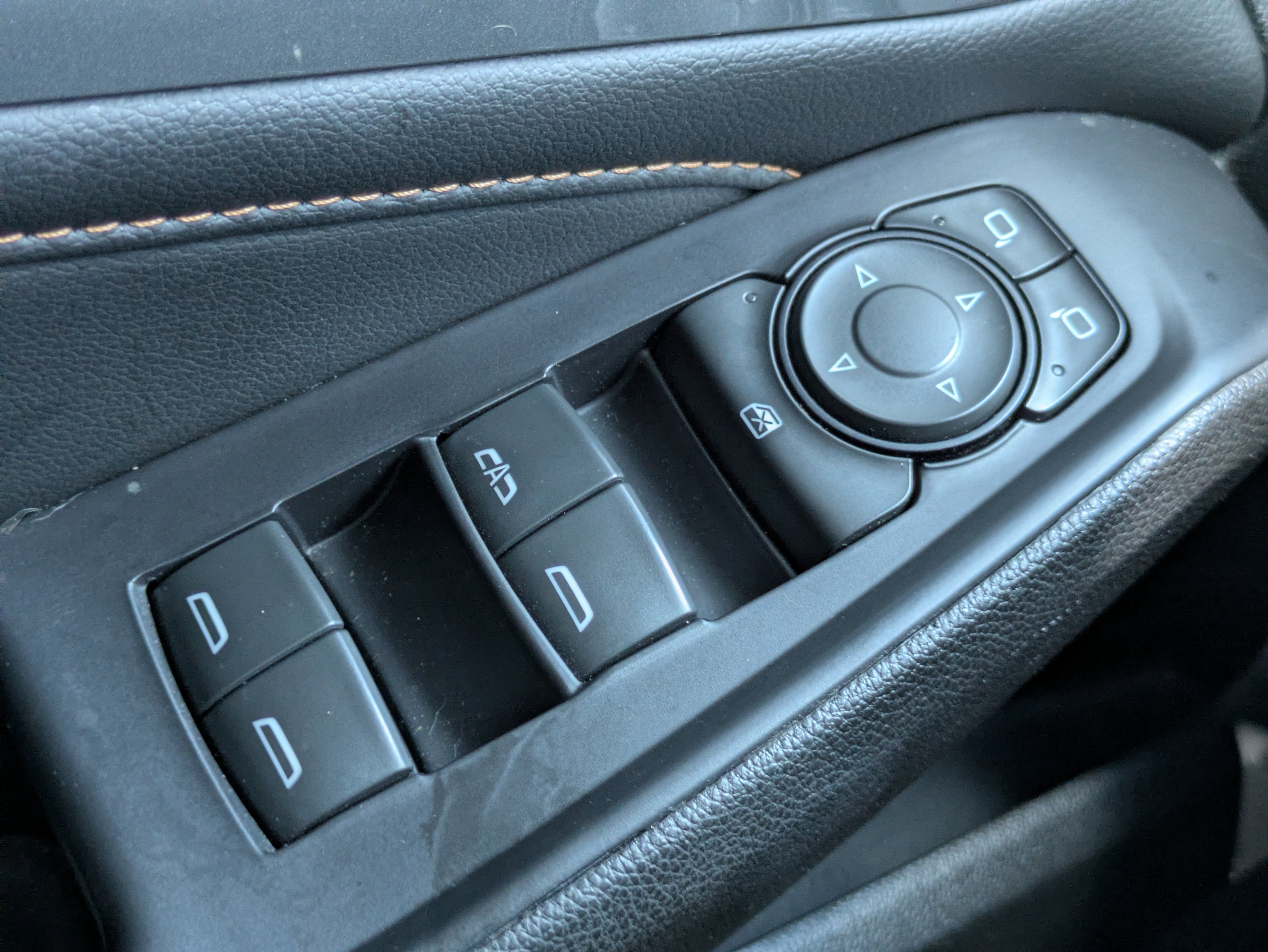 Used 2021 Chevrolet Traverse LT FWD image 16
