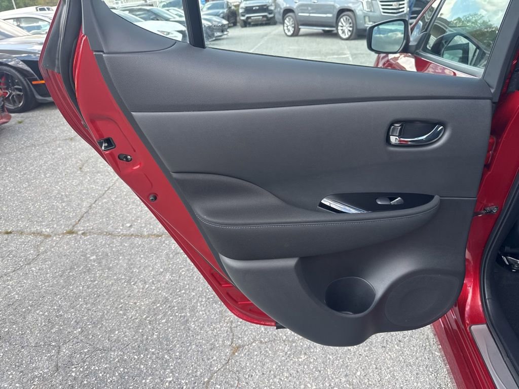 Used 2023 Nissan Leaf SV Plus image 27