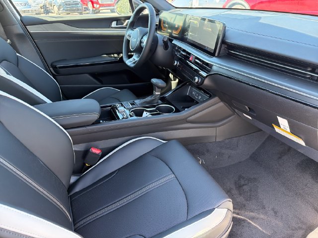 New 2027 Kia K5 GT-Line FWD image 23