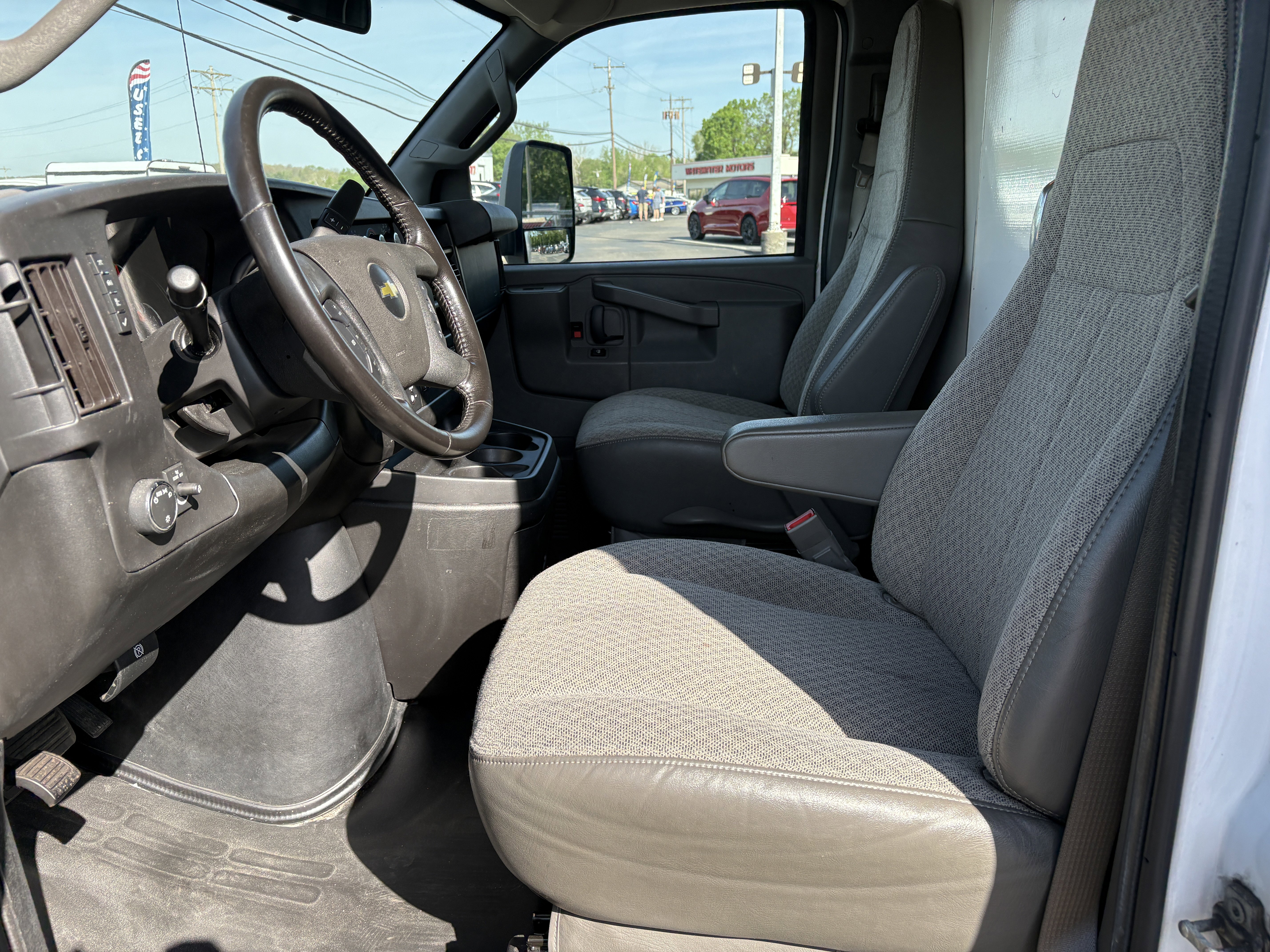 Used 2021 Chevrolet Express 3500 w/ Power Convenience Package image 13