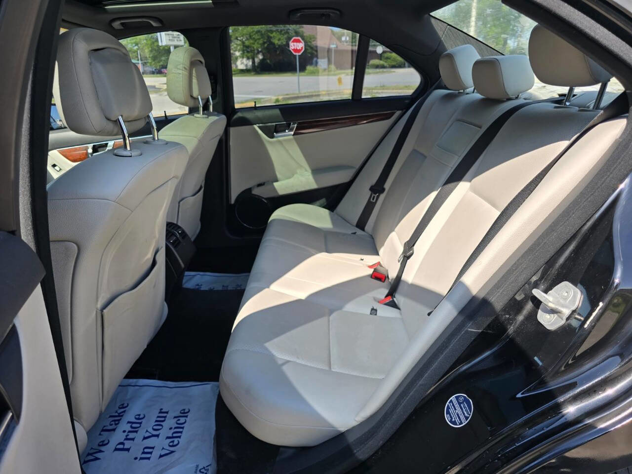 Used 2011 Mercedes-Benz C 300 C 300 Luxury 4dr Sedan image 15