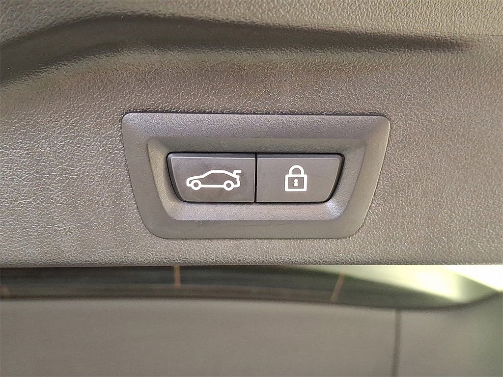 Certified 2023 BMW X5 xDrive40i w/ M Sport Package image 33