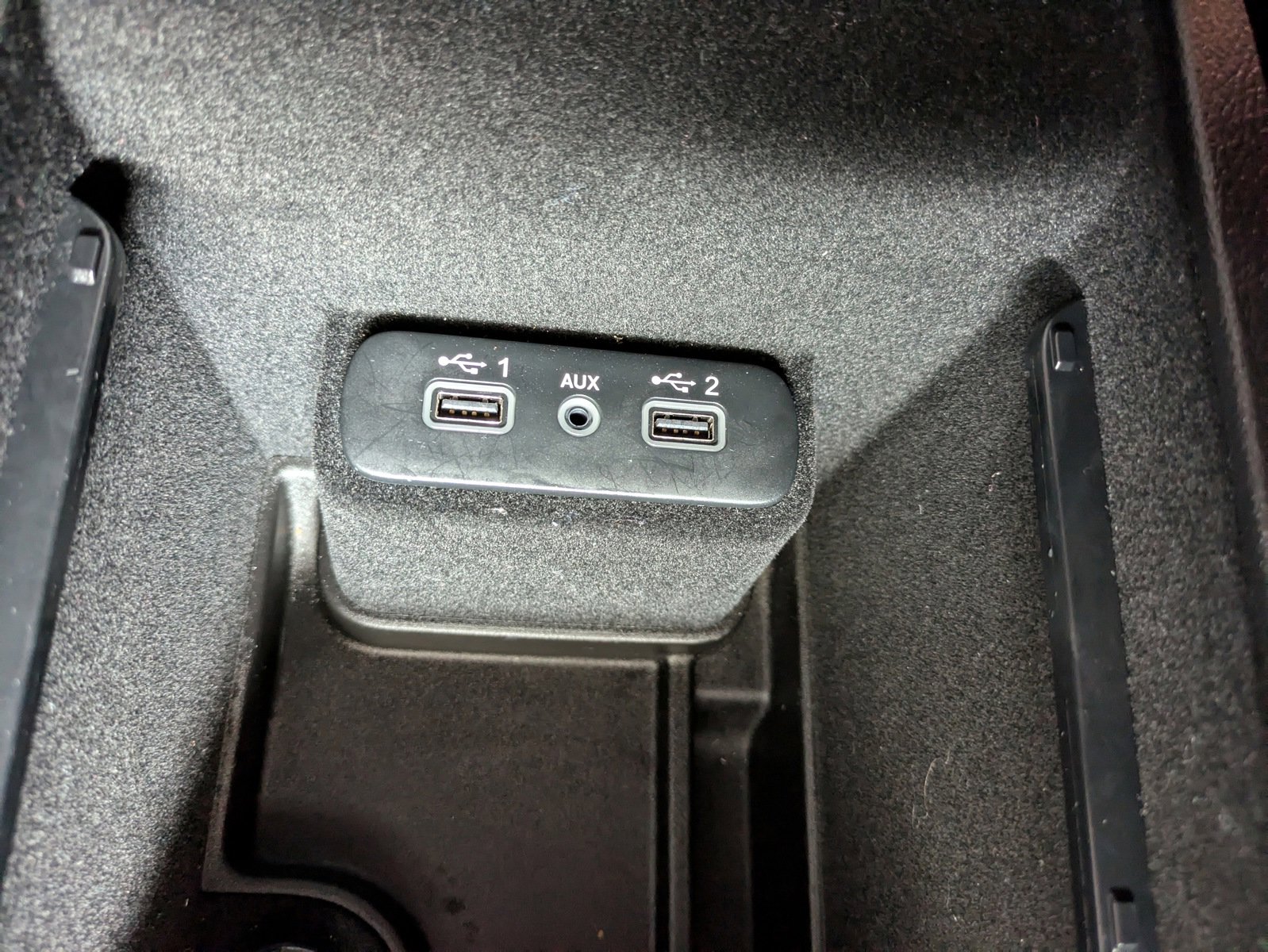 Used 2019 Chrysler 300 Touring L w/ Quick Order Package 22F image 10