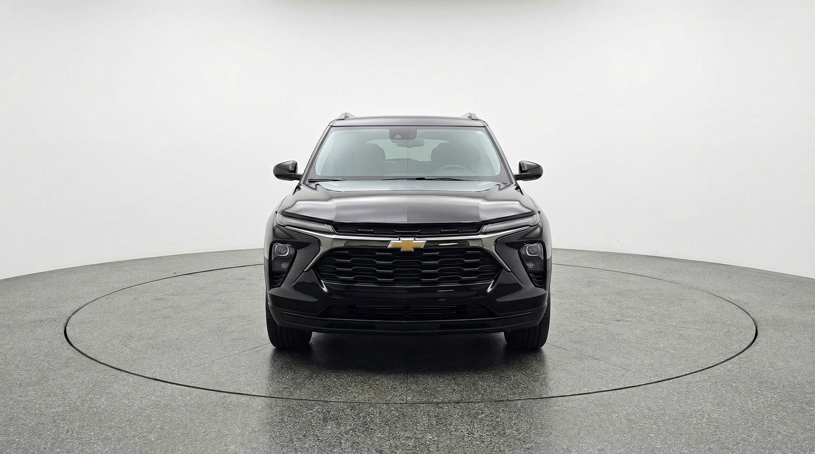 Used 2025 Chevrolet TrailBlazer LT FWD image 2