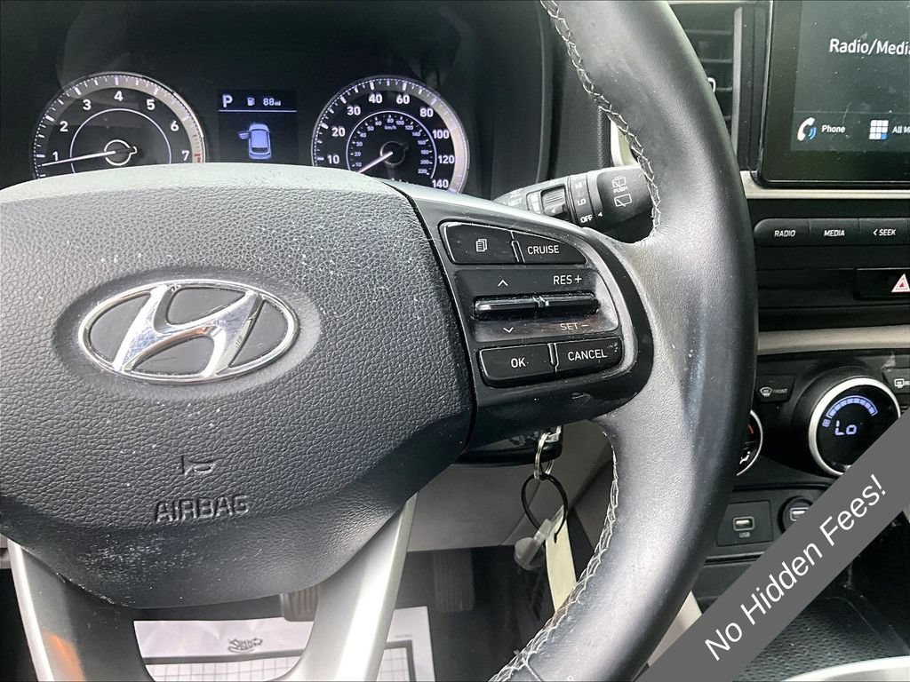 Used 2021 Hyundai Venue SEL FWD image 12