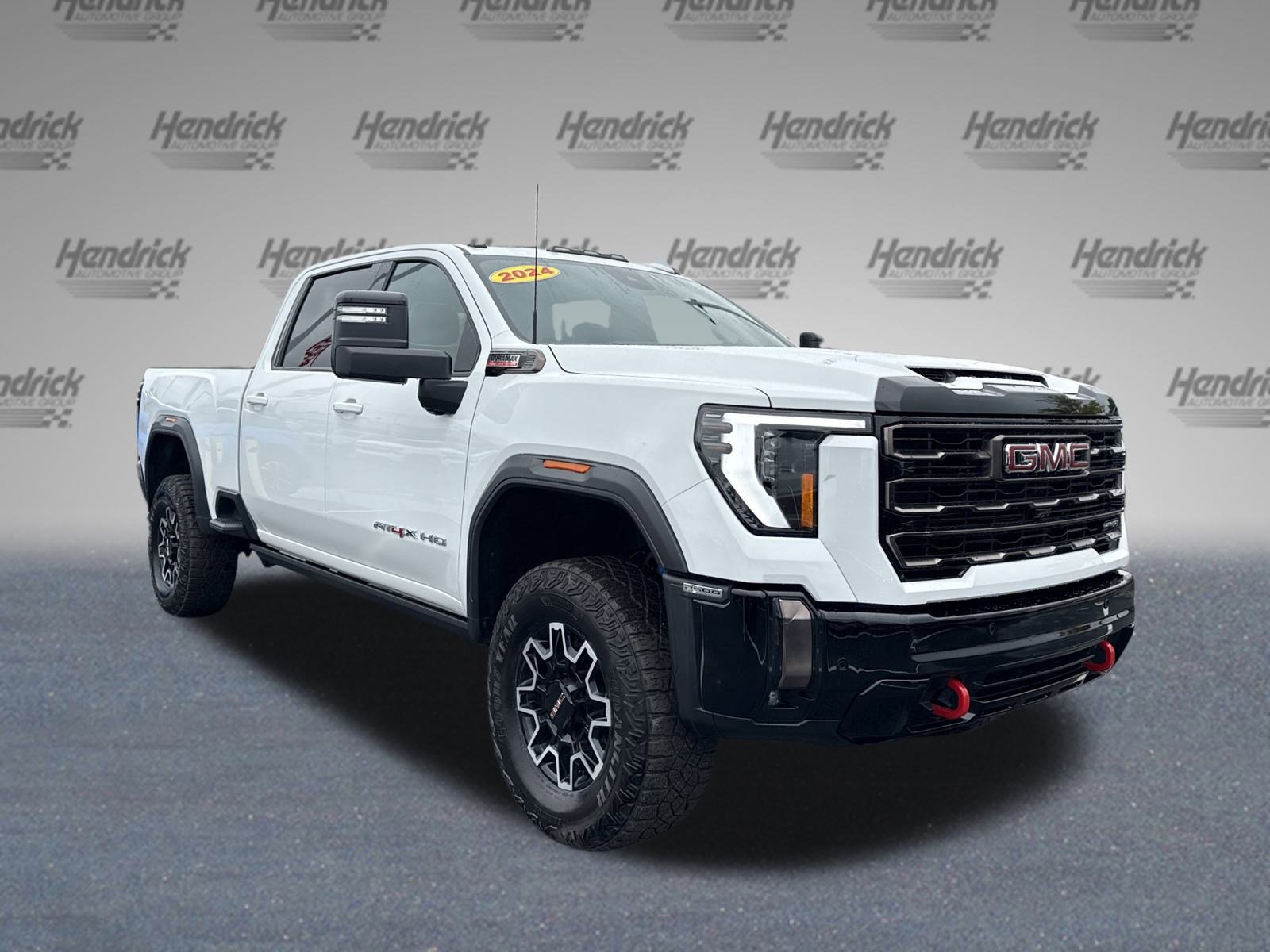 Certified 2024 GMC Sierra 2500 AT4X image 2