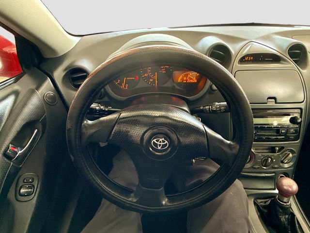 Used 2003 Toyota Celica GT FWD image 12