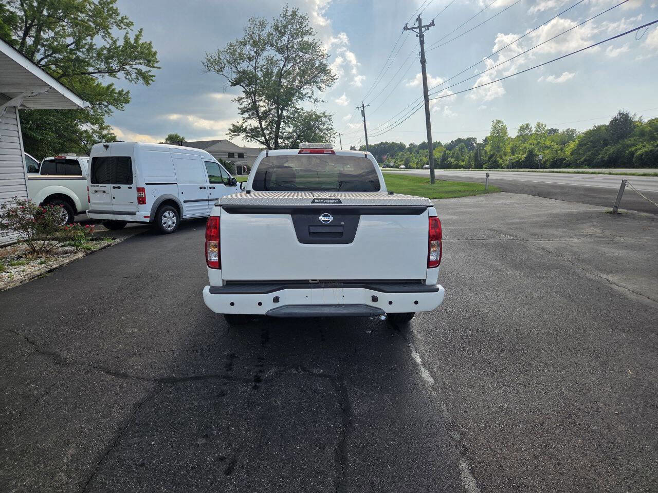 Used 2018 Nissan Frontier S image 6