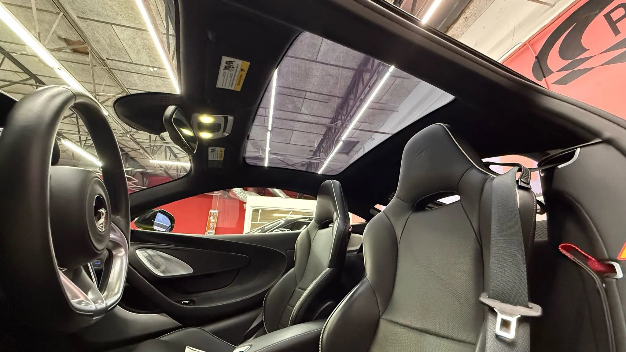 Used 2023 McLaren GT image 8