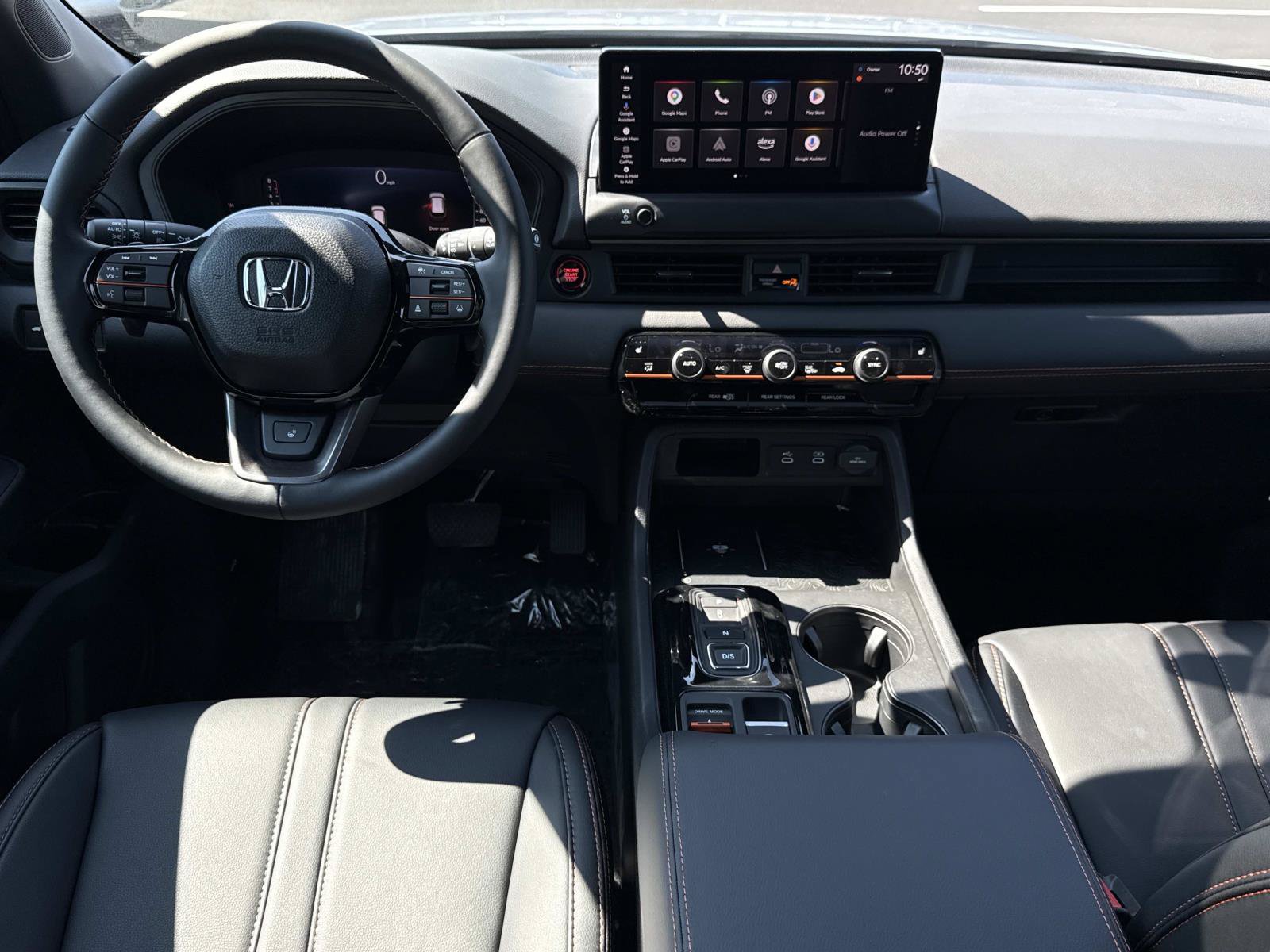 New 2026 Honda Pilot TrailSport image 2