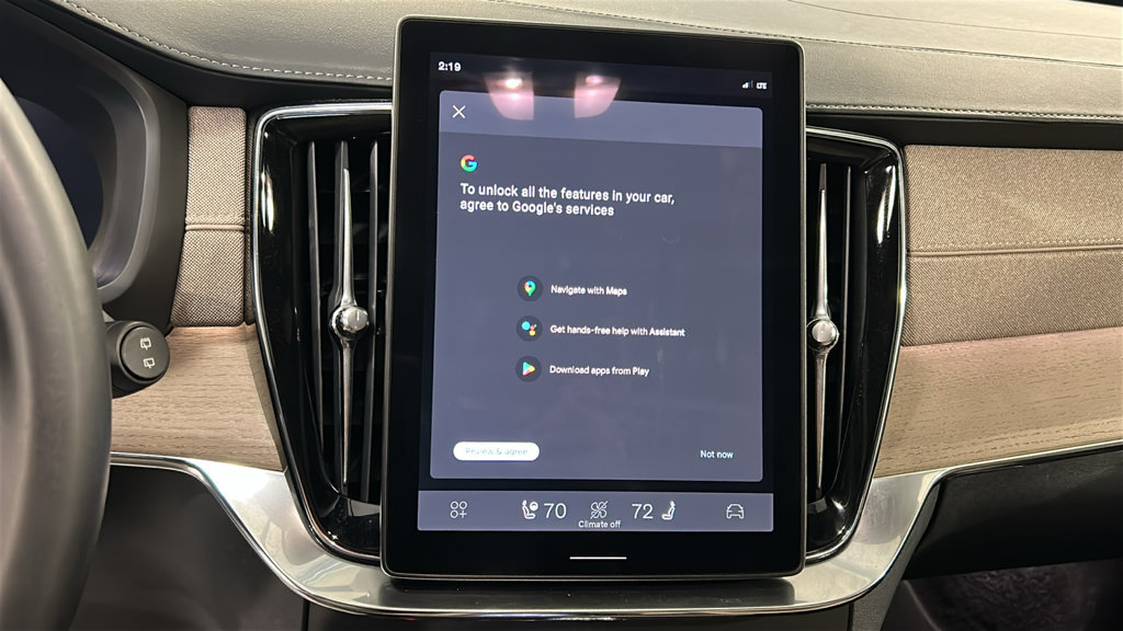 Certified 2026 Volvo XC90 B6 Plus AWD/4WD image 16