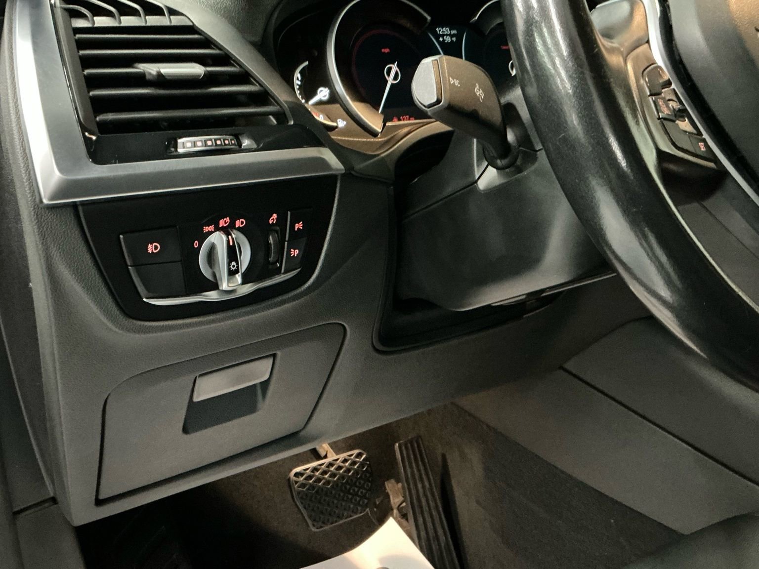 Used 2019 BMW X3 sDrive30i image 18