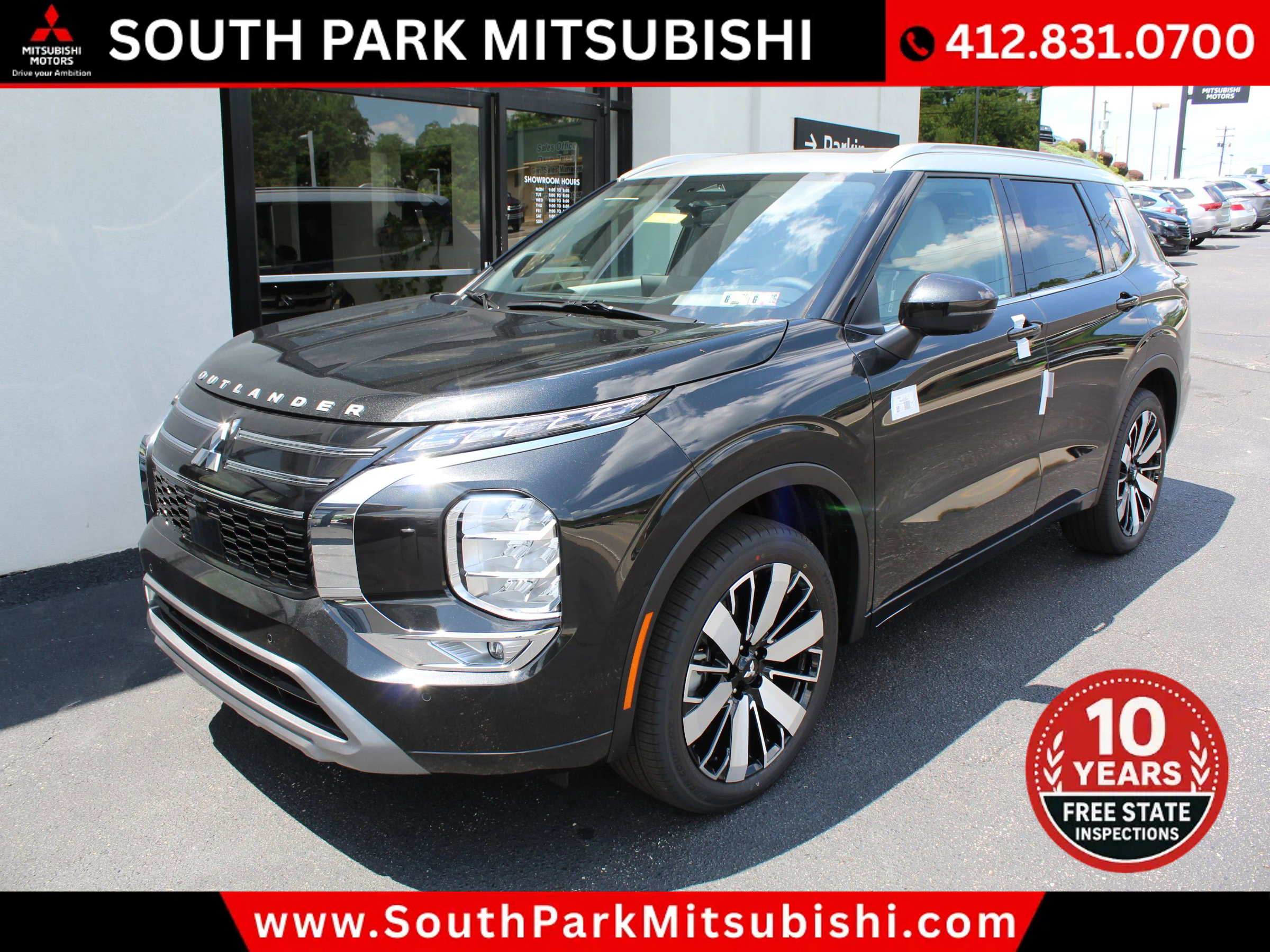 New 2025 Mitsubishi Outlander SEL image 3