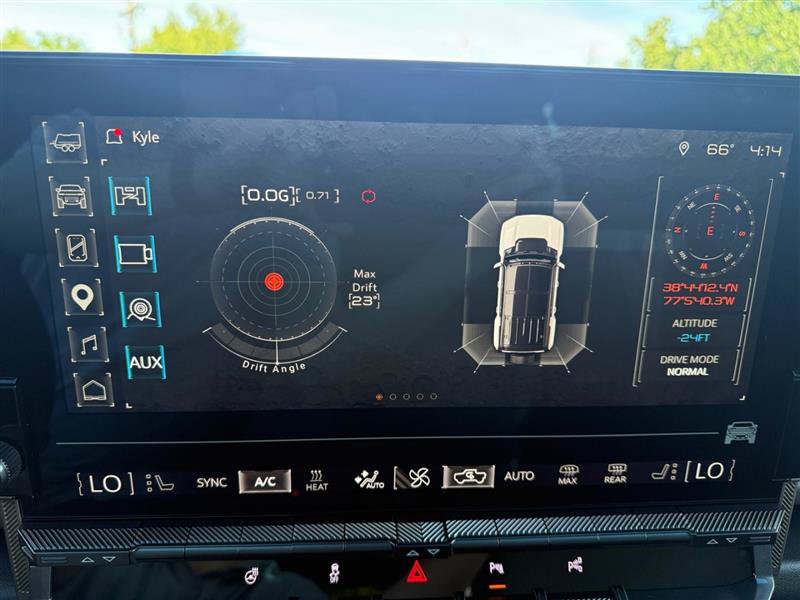 Used 2025 GMC Hummer EV 3X AWD/4WD image 25