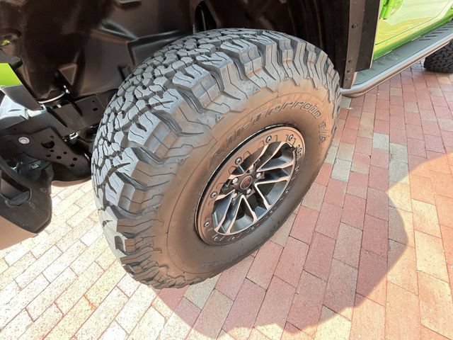 Used 2025 Jeep Wrangler Unlimited Rubicon AWD/4WD image 31