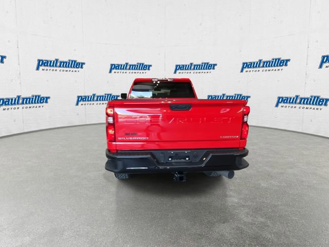 Used 2022 Chevrolet Silverado 2500 Custom w/ Custom Value Package AWD/4WD image 10