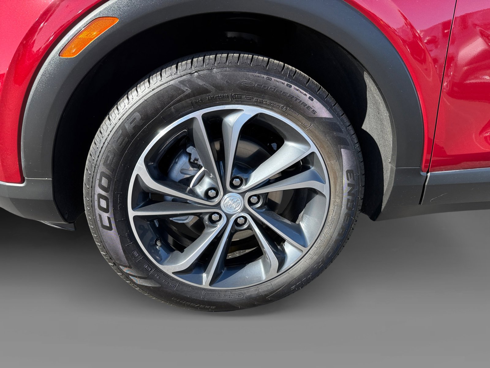 Used 2020 Buick Encore GX Select image 9