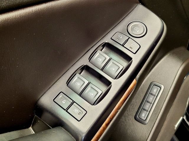 Used 2019 Chevrolet Tahoe LT RWD image 20