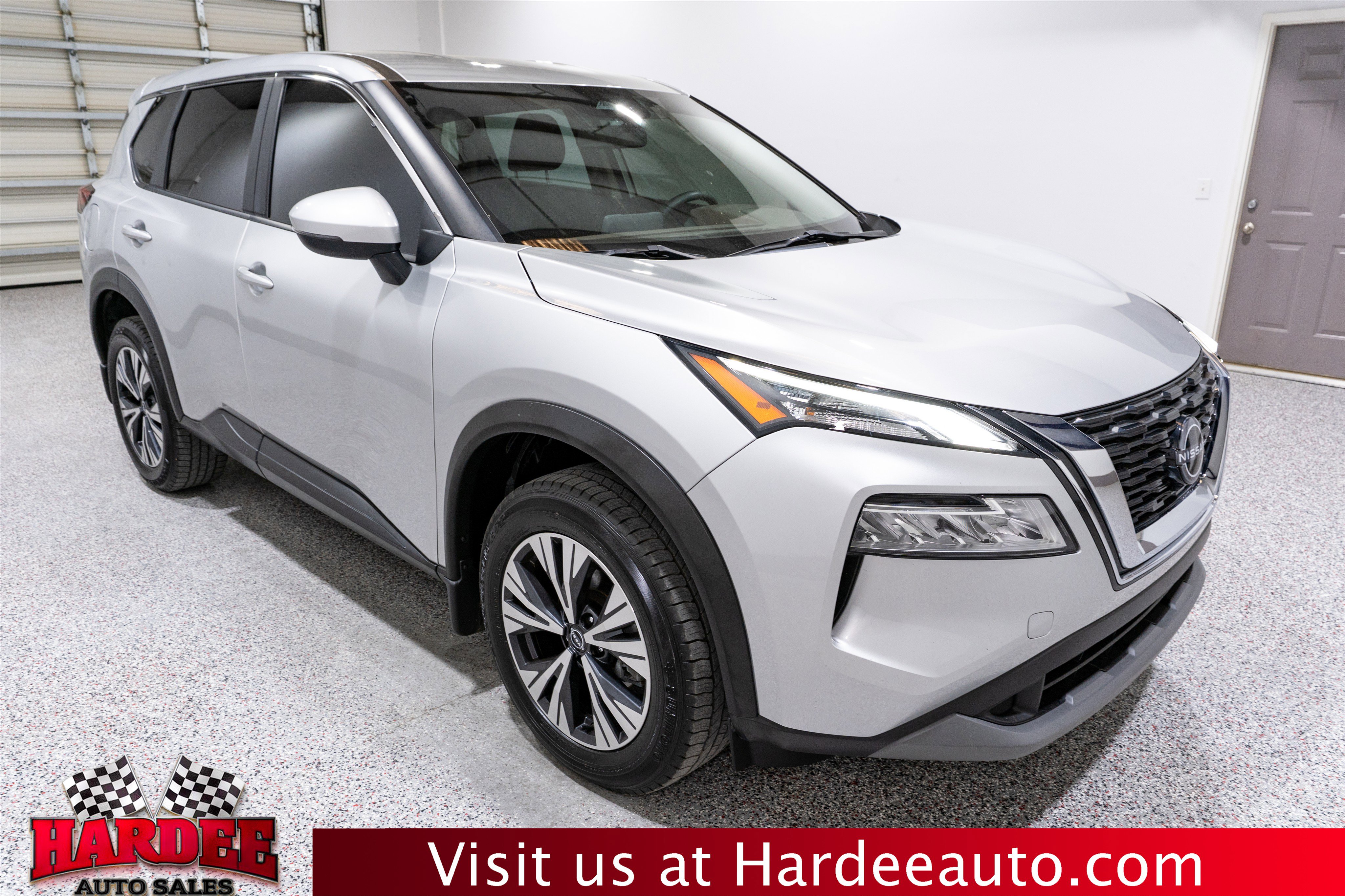 Used 2023 Nissan Rogue SV image 6