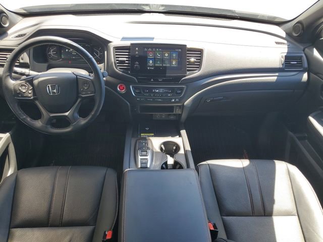Used 2024 Honda Passport TrailSport image 3