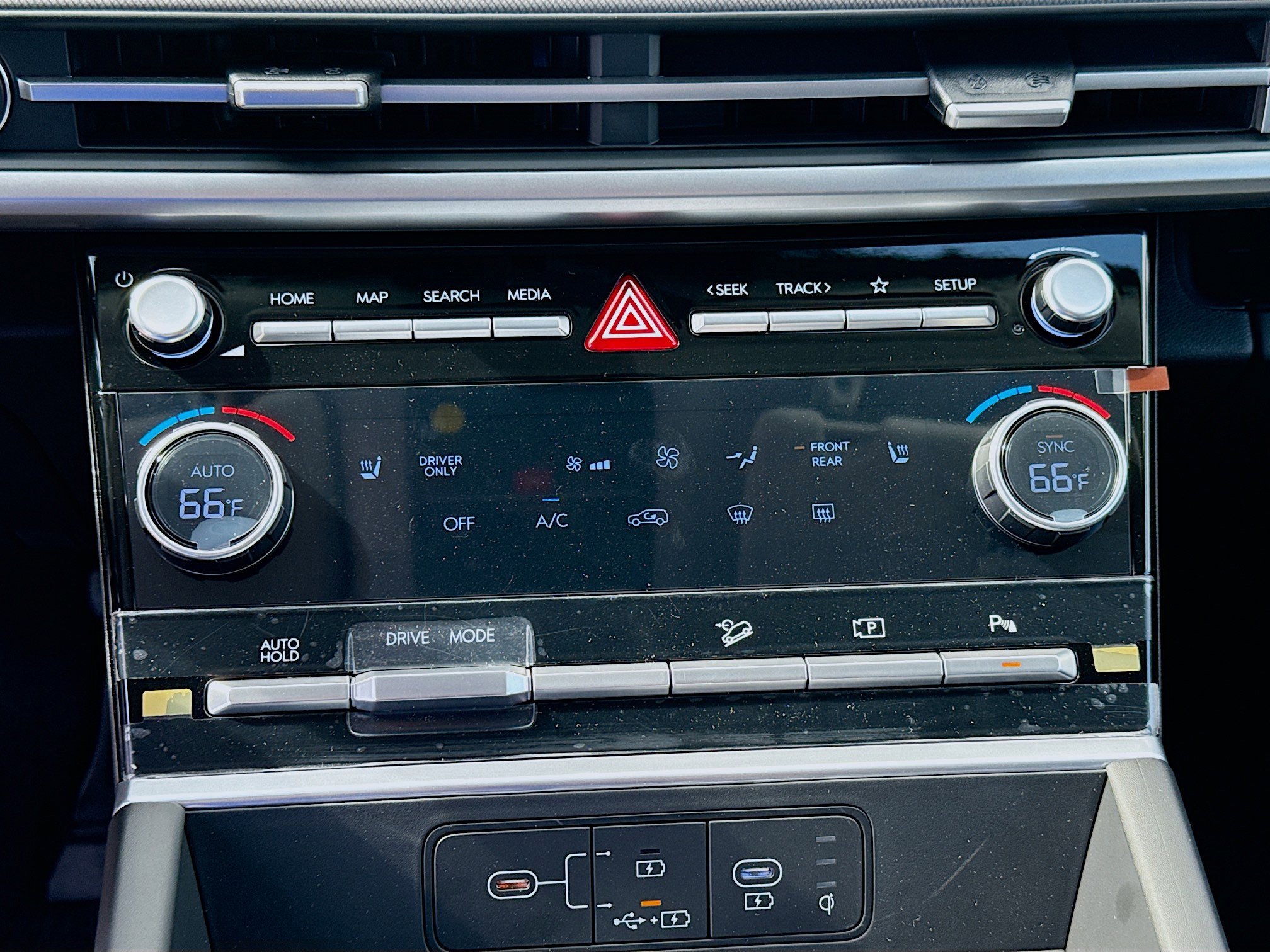 New 2026 Hyundai Santa Fe SEL FWD image 12