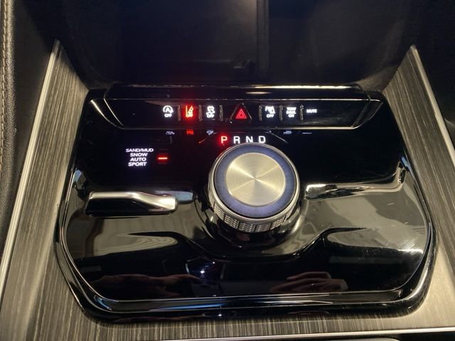 Used 2024 Jeep Wagoneer Series II AWD/4WD image 24