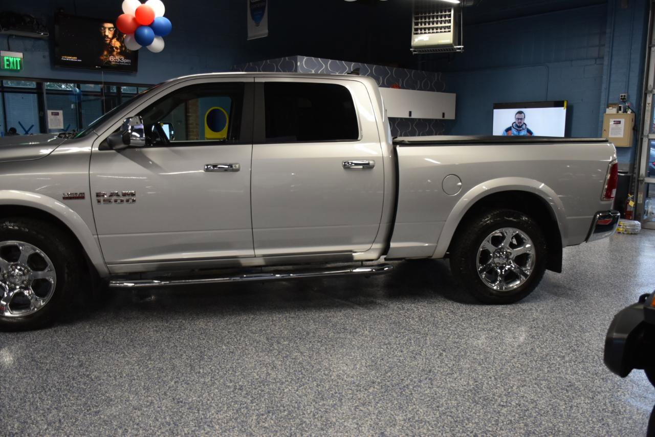 Used 2018 RAM 1500 Laramie image 13