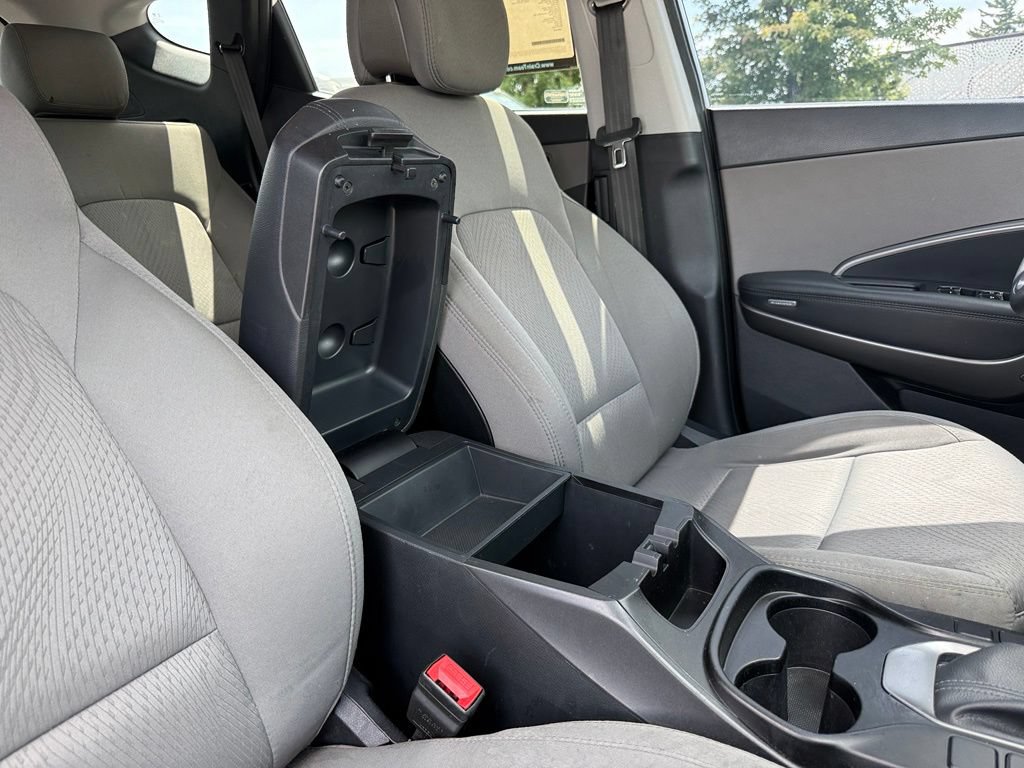 Used 2018 Hyundai Santa Fe Sport w/ 2.4L Value Package 02 FWD image 41