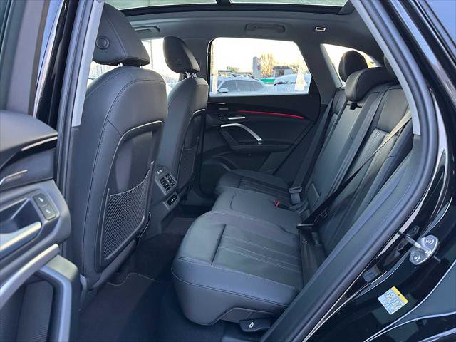 New 2025 Audi Q5 Premium Plus image 16