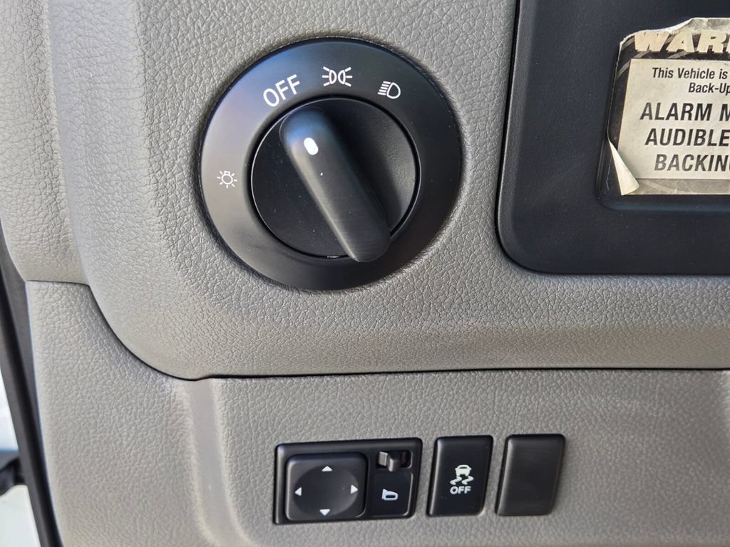 Used 2020 Nissan NV 2500 S RWD image 25