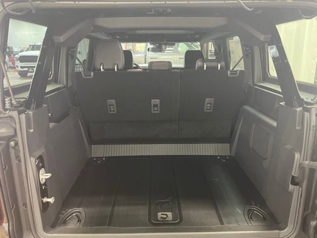 New 2025 Ford Bronco Big Bend w/ Black Diamond Package AWD/4WD image 11