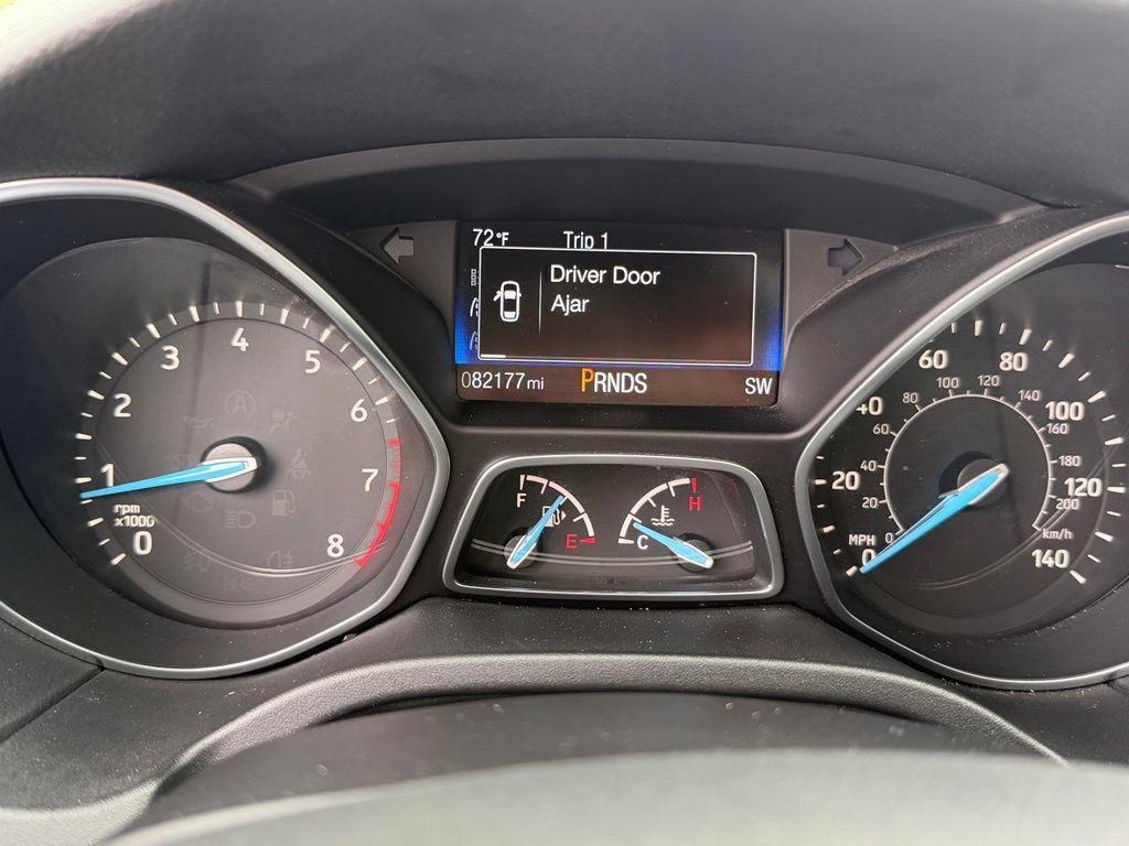 Used 2018 Ford Focus SEL w/ Cold Weather Package FWD image 28
