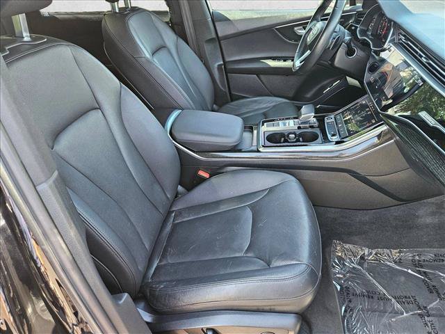 Used 2021 Audi Q7 2.0T Premium Plus w/ Executive Package AWD/4WD image 24