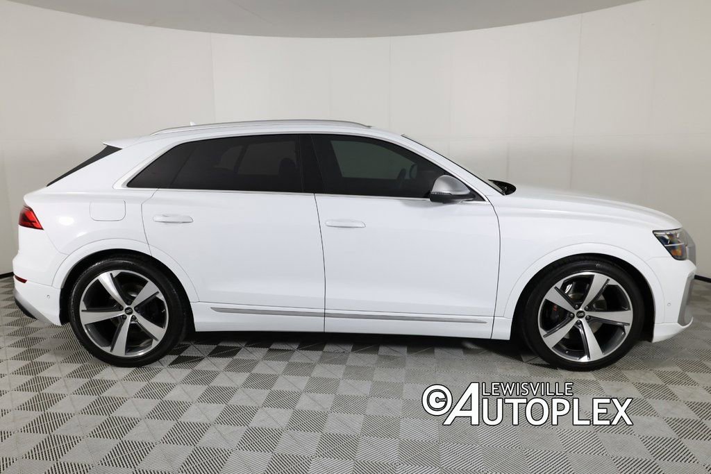 Used 2024 Audi SQ8 Prestige AWD/4WD image 4