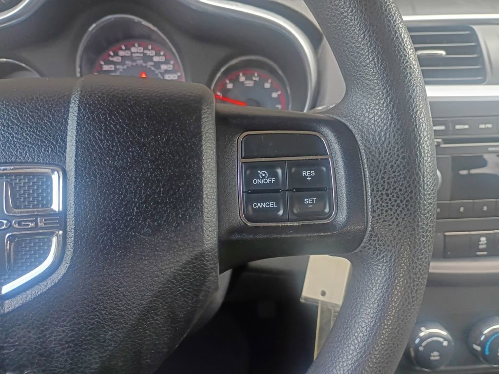 Used 2012 Dodge Avenger SE image 25