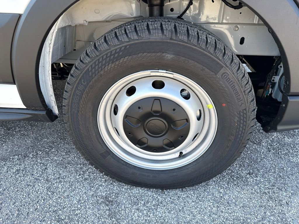 New 2026 Ford Transit 250 148 Medium Roof w/ Load Area Protection Package image 10