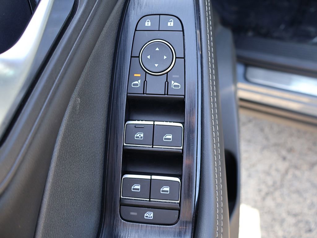 Used 2023 Nissan Rogue SL FWD image 37