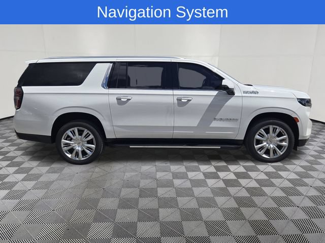 Used 2023 Chevrolet Suburban High Country AWD/4WD image 4