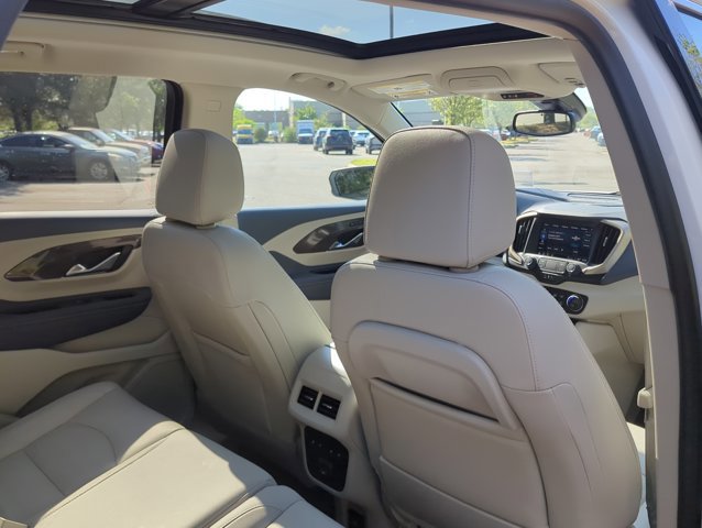 Used 2024 GMC Terrain Denali w/ Denali Premium Package image 22