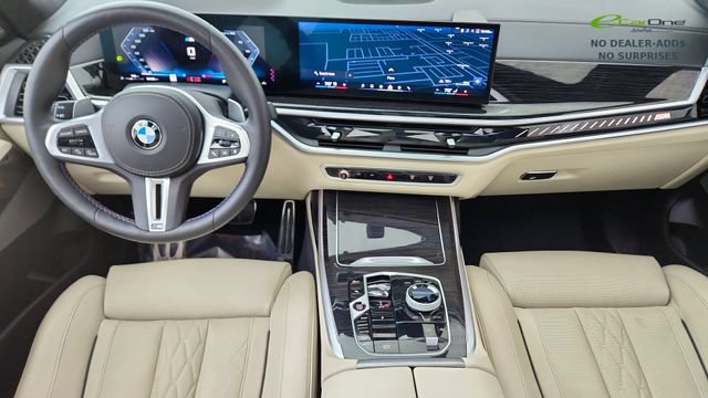 Used 2026 BMW X7 M60i AWD/4WD image 38