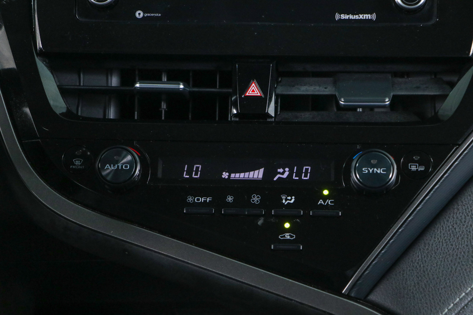 Used 2024 Toyota Camry SE FWD image 20