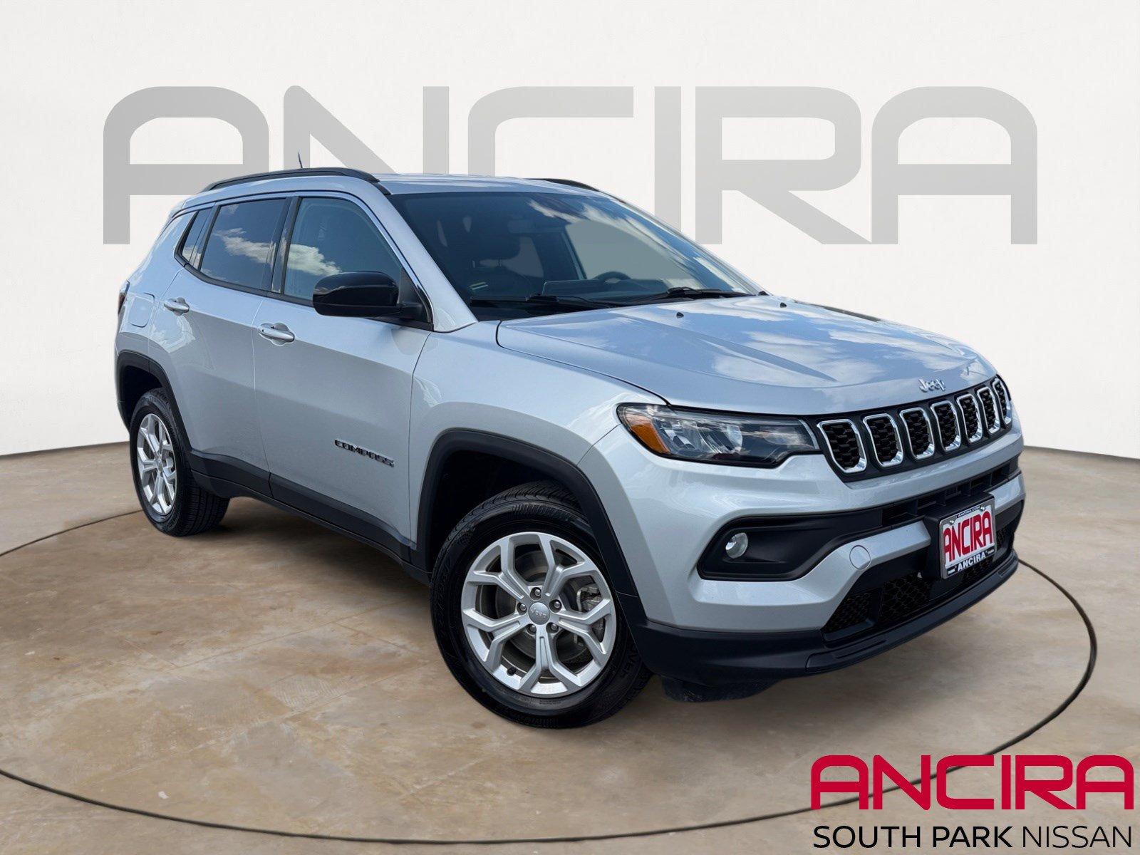 Used 2024 Jeep Compass Latitude AWD/4WD image 1