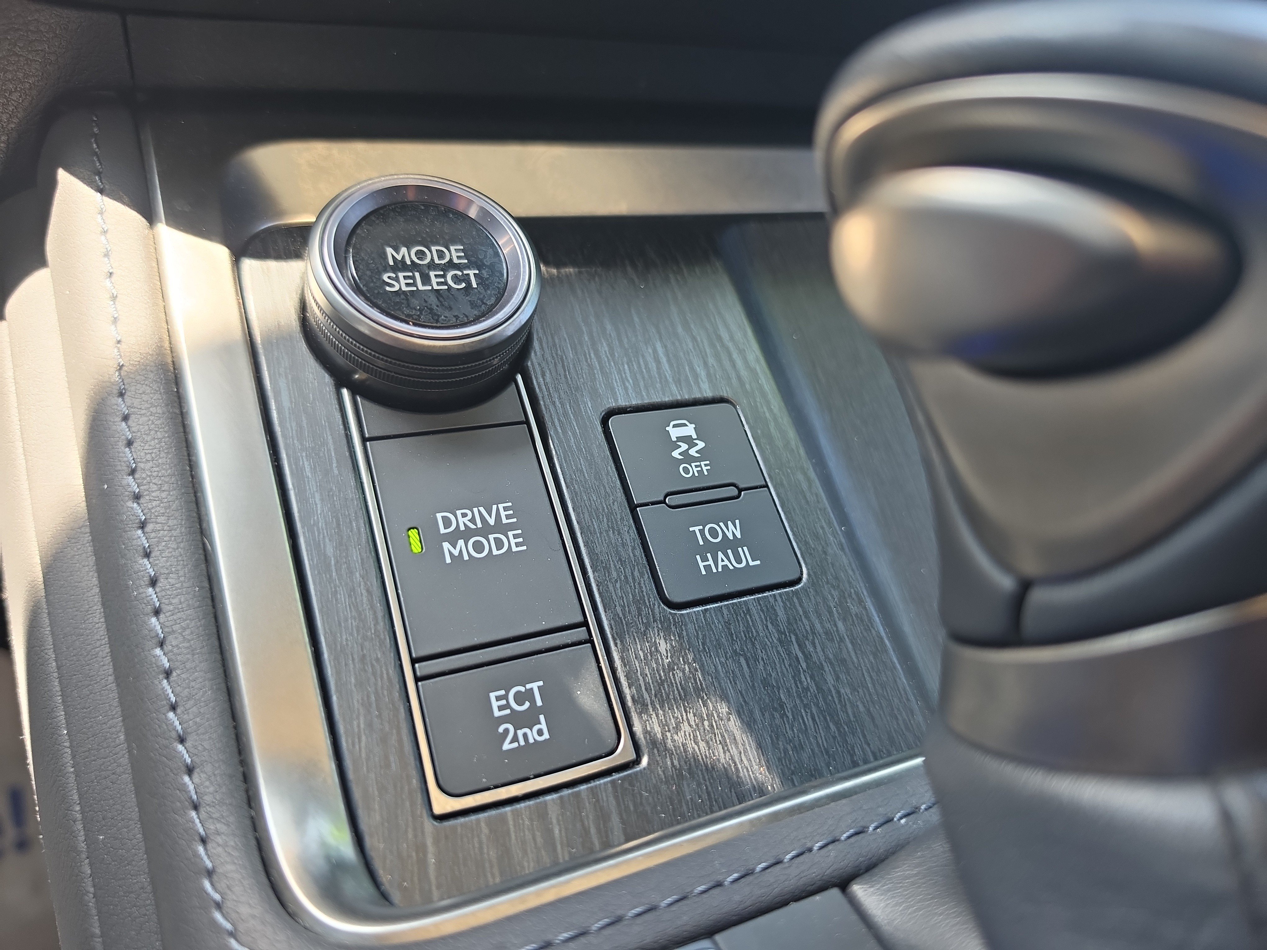 Used 2024 Lexus GX 550 AWD/4WD image 29