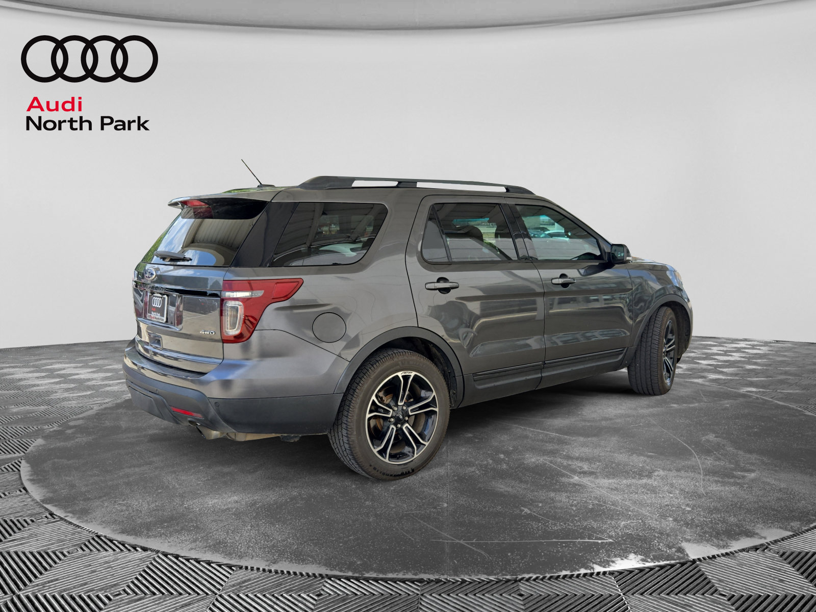 Used 2015 Ford Explorer Sport w/ Equipment Group 401A AWD/4WD image 5